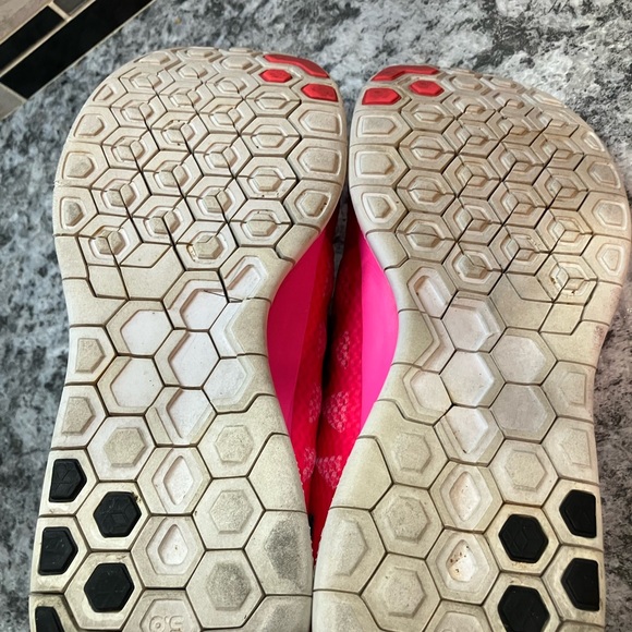 Nike Free 5.0 Black Polarized Pink Running Shoes 642199-603 Women's Size 9.5 - Picture 5 of 6